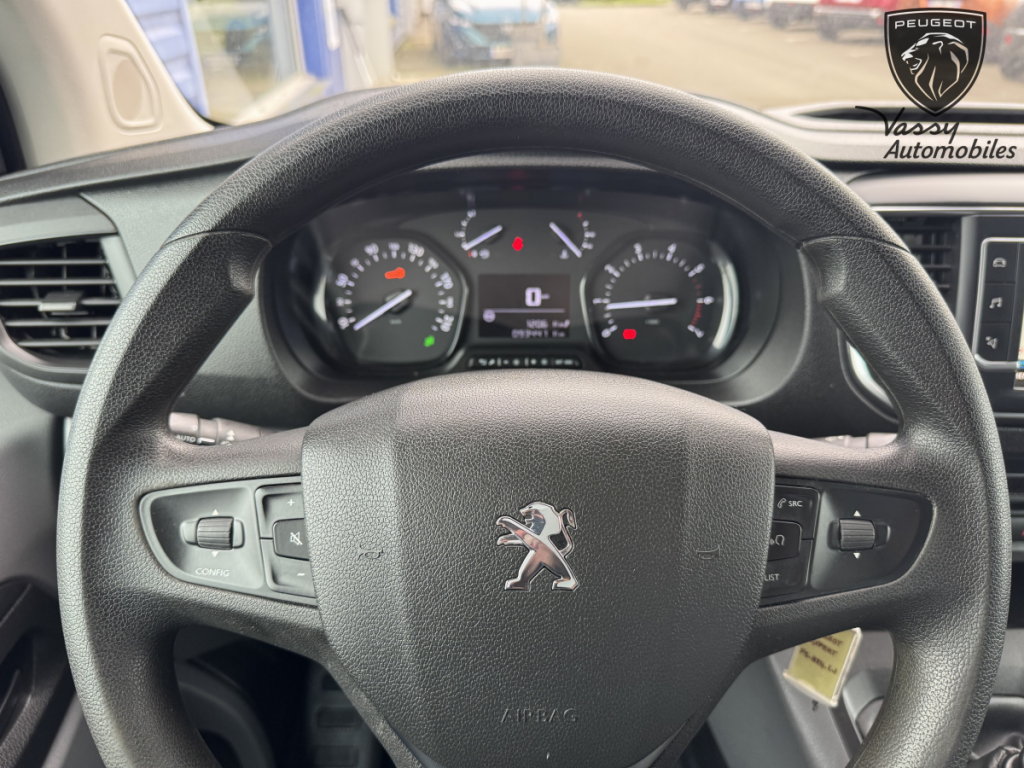 Peugeot Expert (3) 1.5 BLUEHDI 120 S&S STANDARD Asphalt 4 portes  (août 2020)