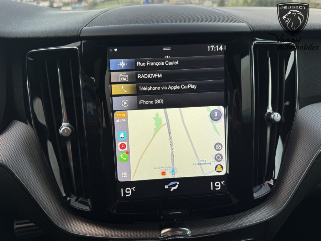 Volvo XC60 (2) D4 190 GearTronic 8 R-Design