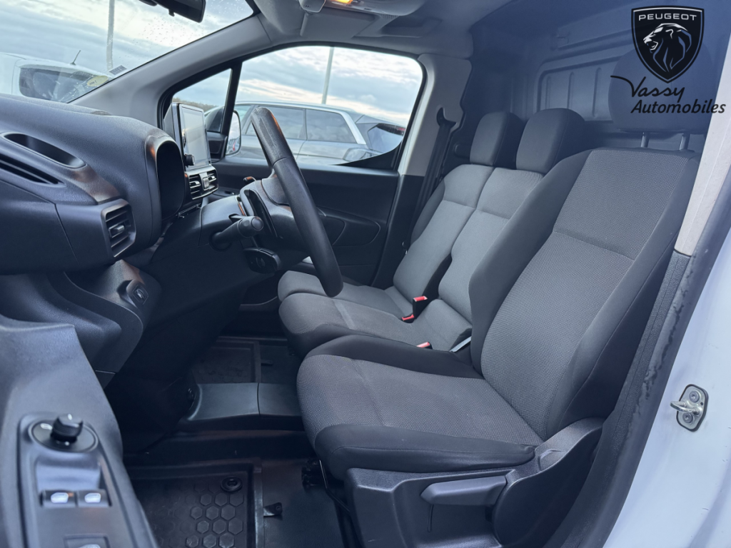 Citro�n Berlingo Van (3) Taille M 650kg BlueHDi 130 S&S EAT8 Club