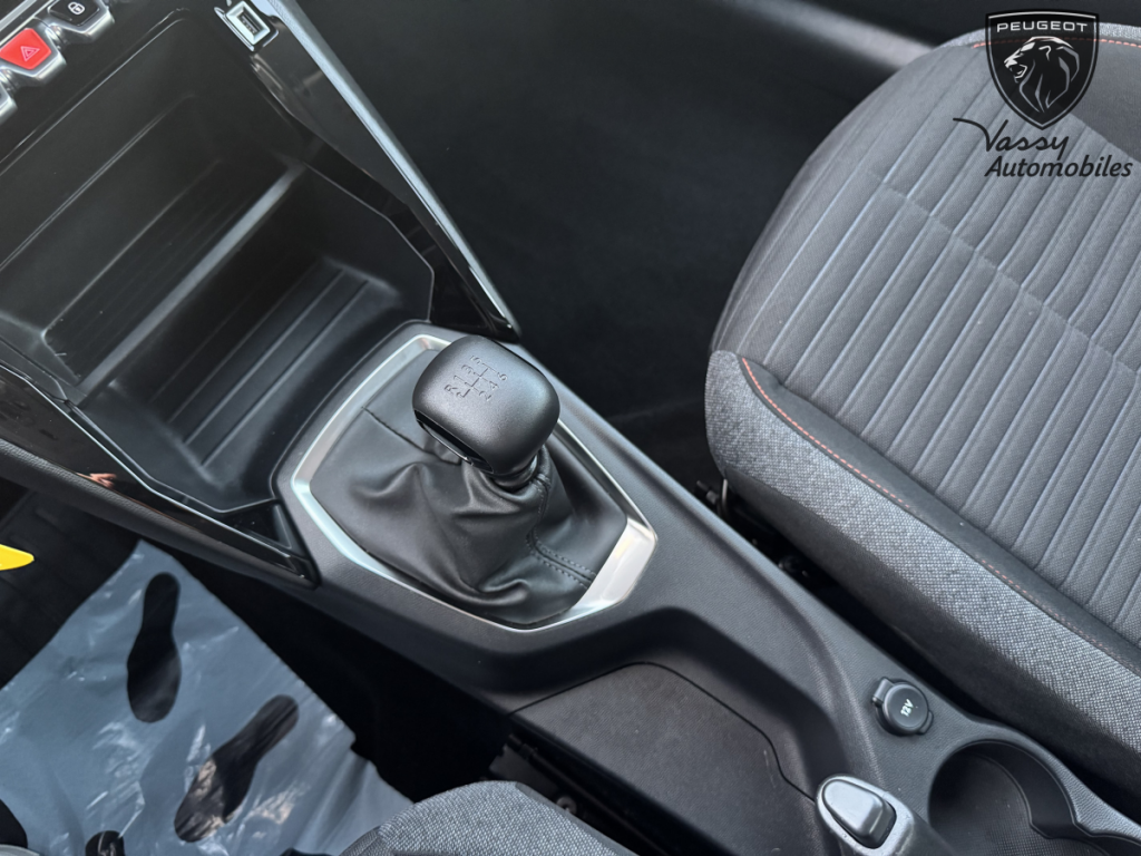 Peugeot 208 (2) PureTech 100 S&S Active Business