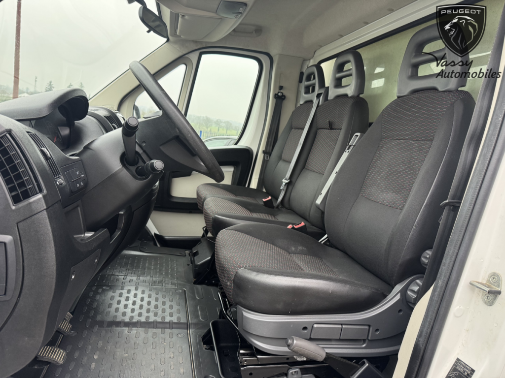 Citro�n Jumper Ch�ssis Cabine DC (2) 4-35 L4 BlueHDi 130 BVM6 Confort