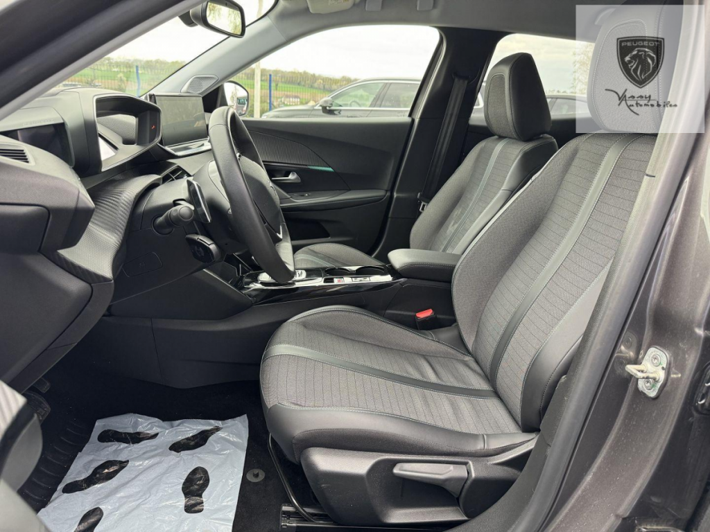 Peugeot 2008 (2) PureTech 130 S&S EAT8 ALLURE BUSINESS