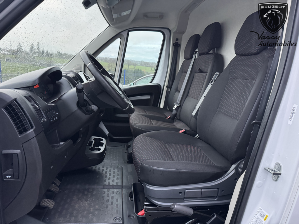 Peugeot Boxer (2) 2.2 140 CH 3.5T MAXI L3H2 ASPHALT BVM6