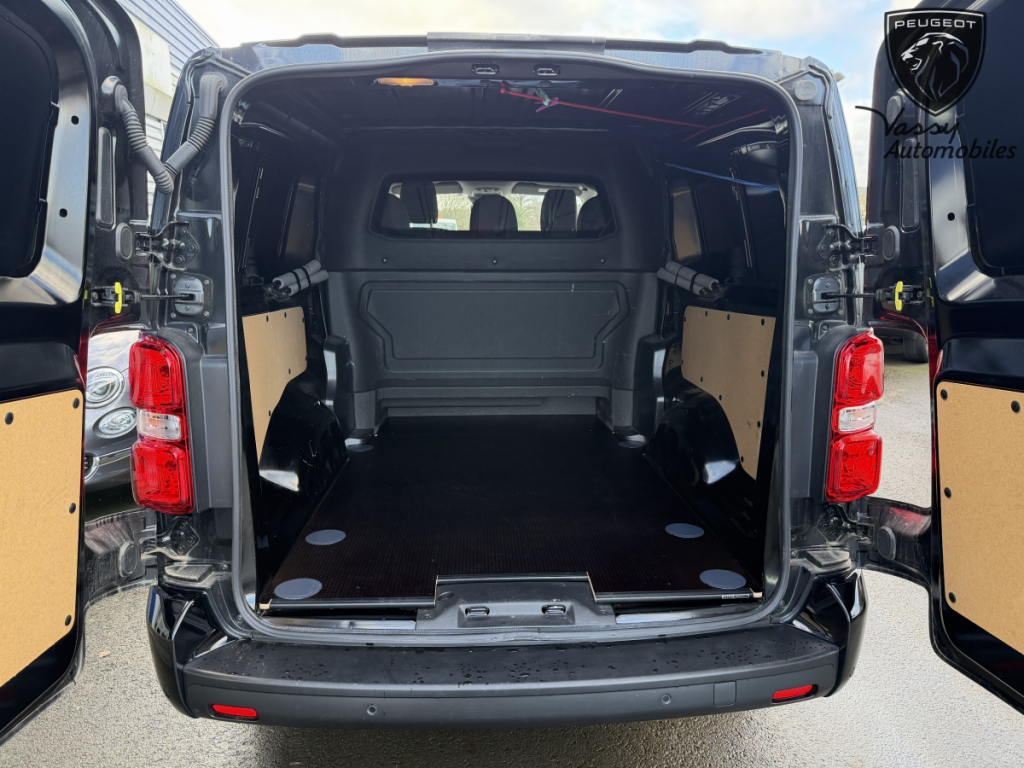 Peugeot Expert (3) CABINE APPROFONDIE FIXE Taille XL 2.0 BHDI 180 S&S