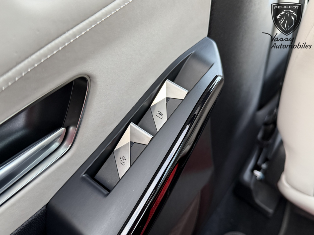 Ds DS 7 E-TENSE 4x4 360 LA PREMIERE