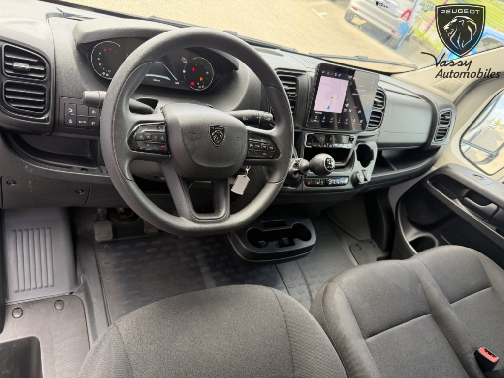 Peugeot Boxer (2) 2.2 140 CH 3.5T MAXI L4H2 PACK TECHNO PREMIUM