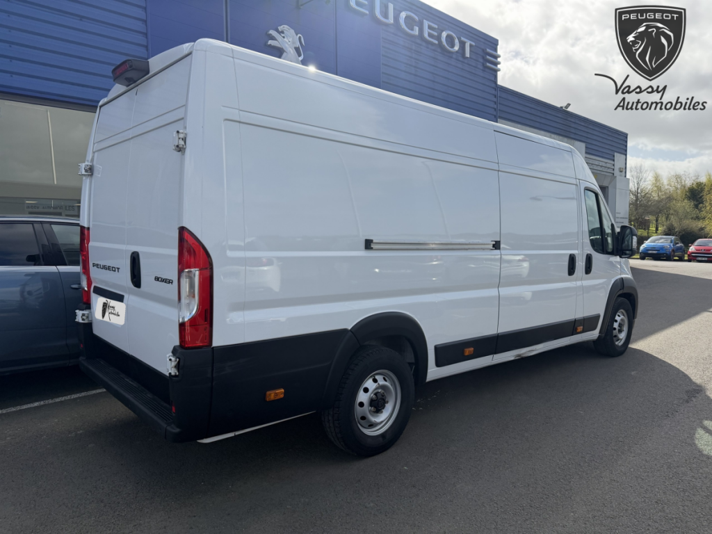 Peugeot Boxer (2) 2.2 140 CH 3.5T MAXI L4H2 PACK TECHNO PREMIUM