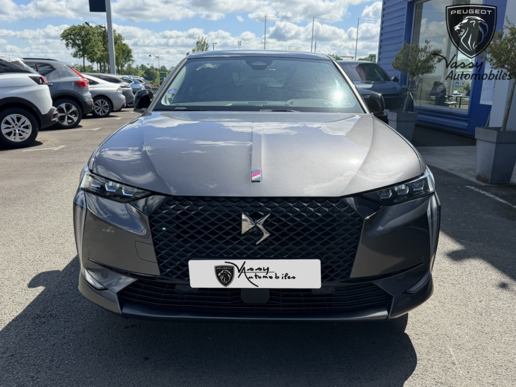 Ds DS 4 (2) 180 EAT8 PERFORMANCE LINE +