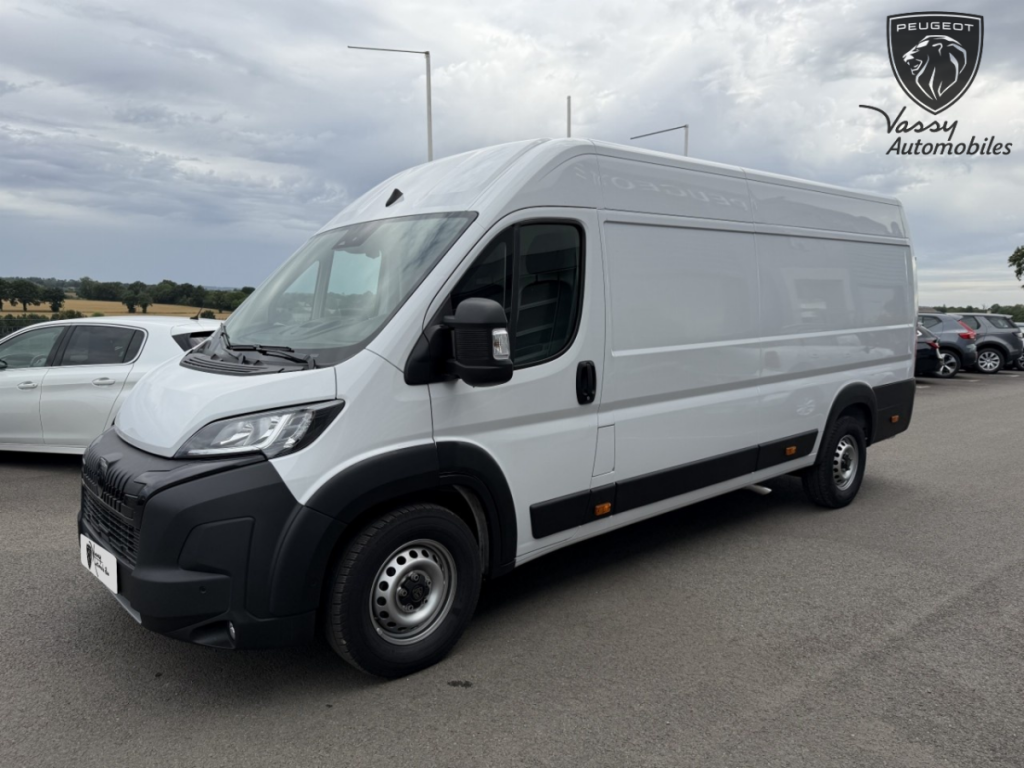 Peugeot Boxer (2) 2.2 140 CH 3.5T MAXI L4H2 PACK TECHNO PREMIUM