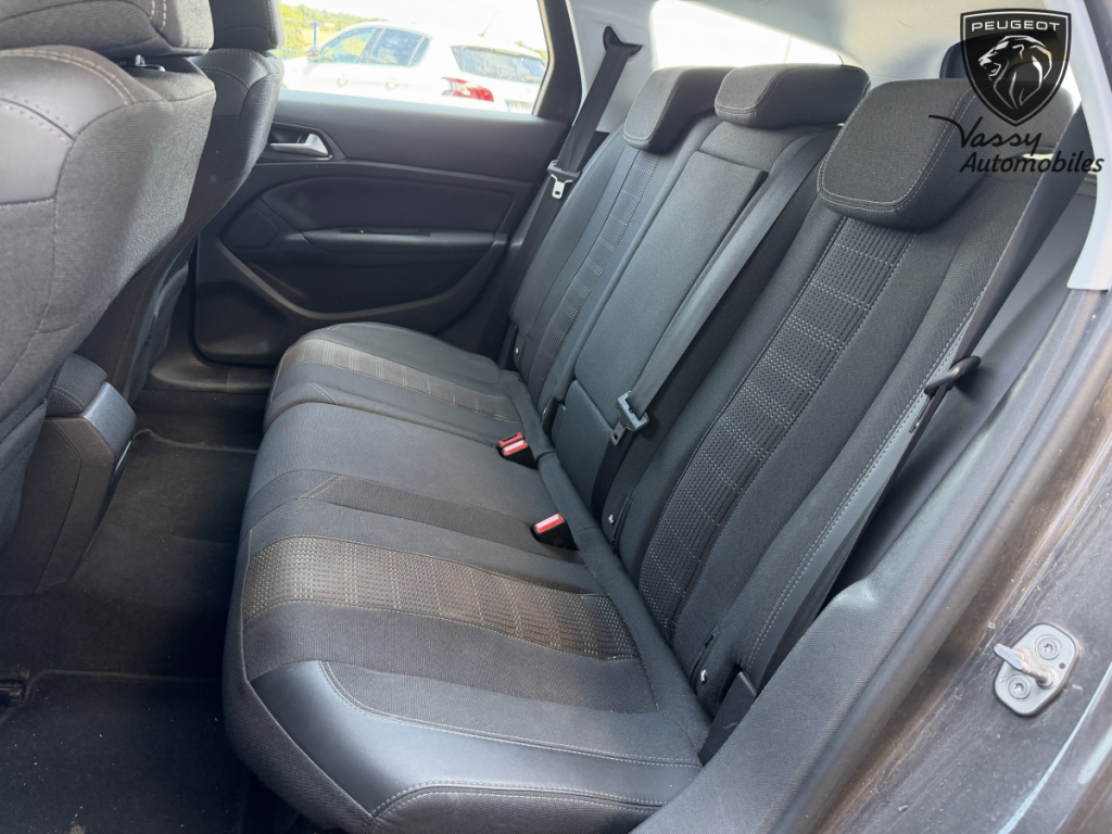 Peugeot 308 SW (2) BlueHDi 130 EAT6 S&S Allure Business