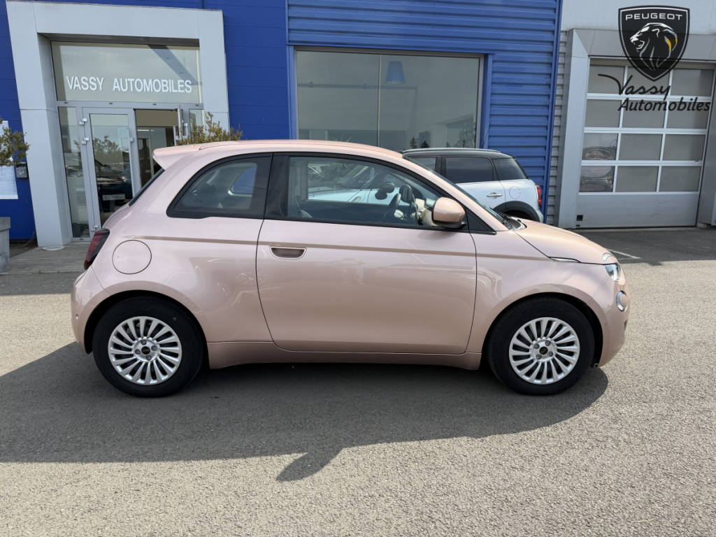 Fiat 500e (3) 24kWh