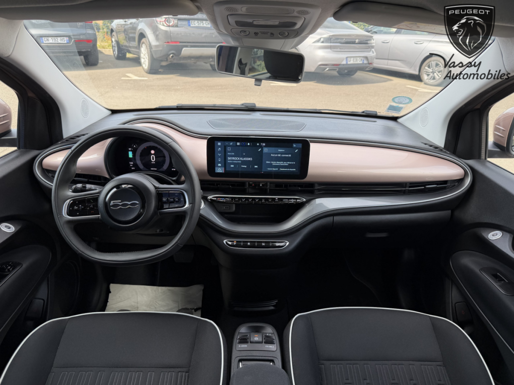 Fiat 500e (3) 24kWh