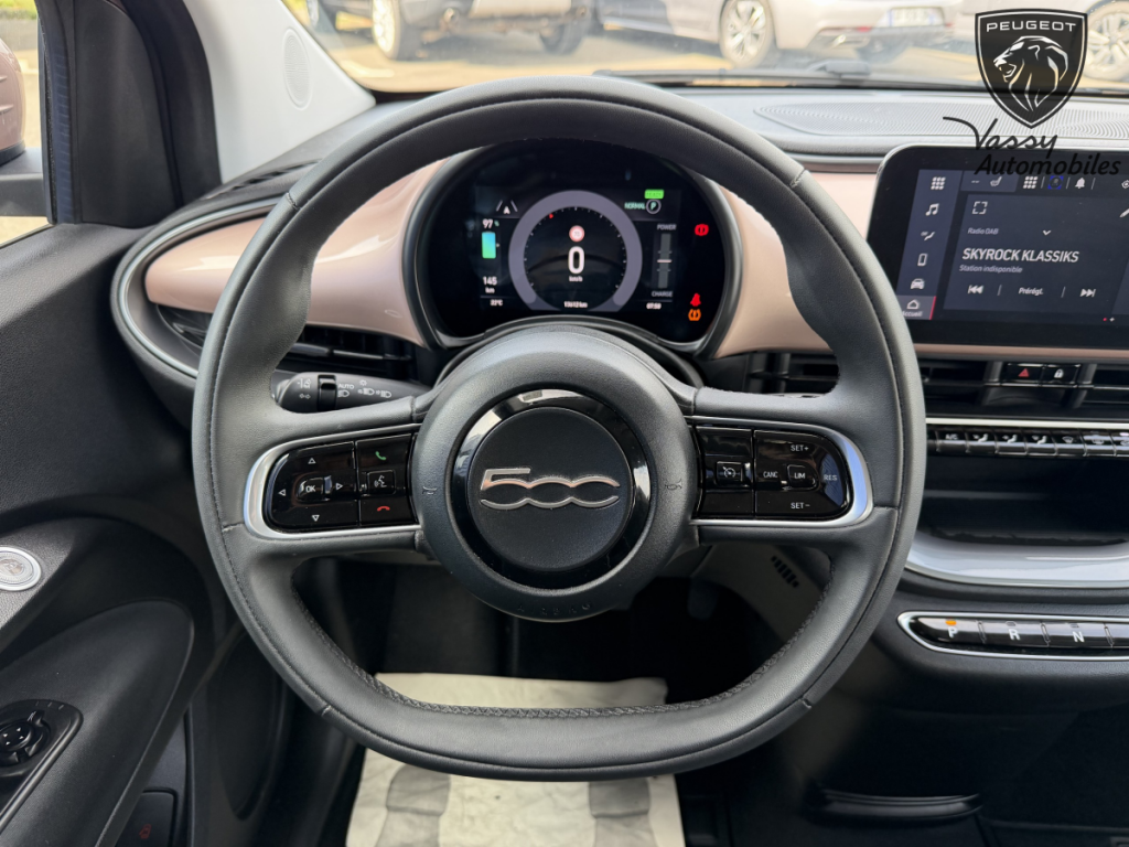 Fiat 500e (3) 24kWh