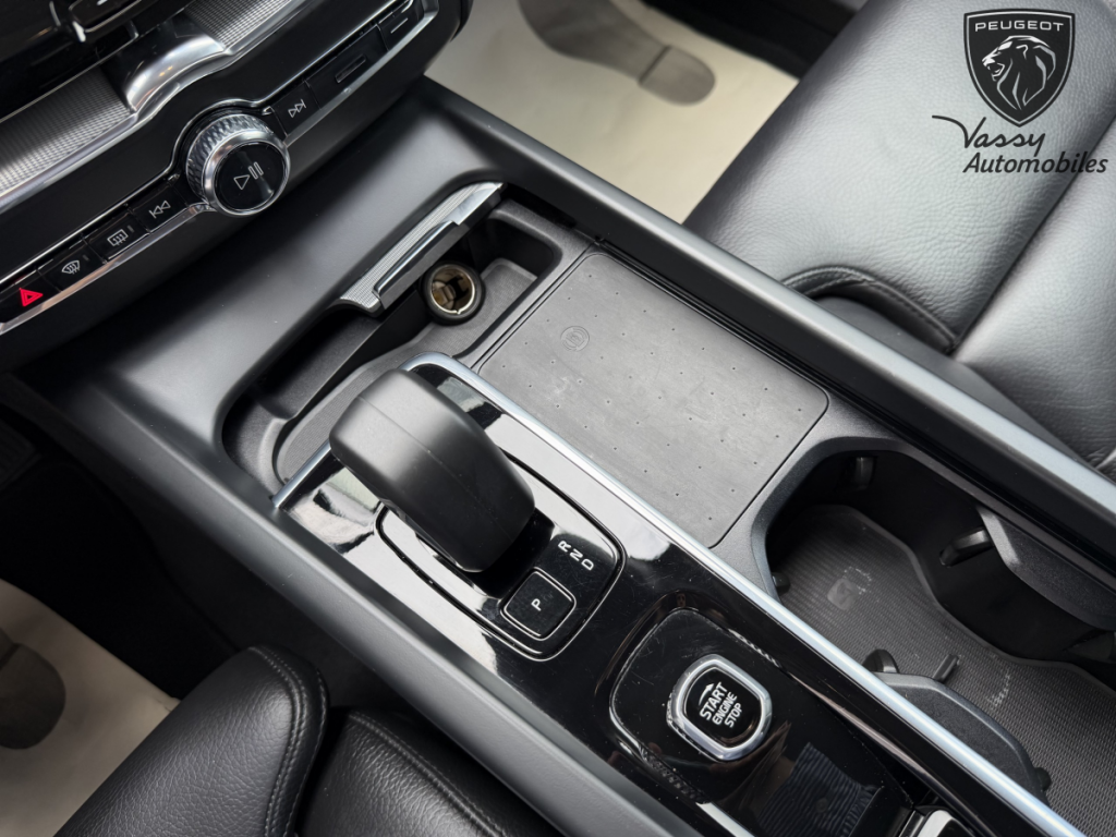 Volvo XC60 (2) B4 (Diesel) 197 Geartronic 8 Plus Style Dark