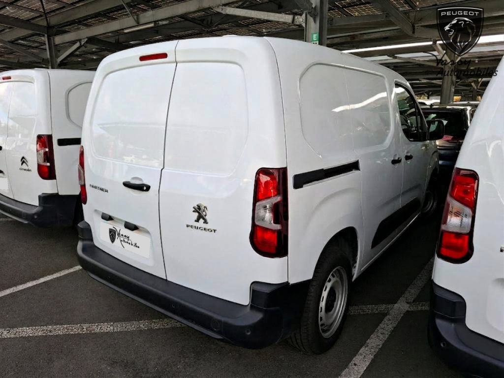 Peugeot Partner (3) BLUEHDI 75 STANDARD 650KG PREMIUM 4 portes  (avril 2019) (co2 111)