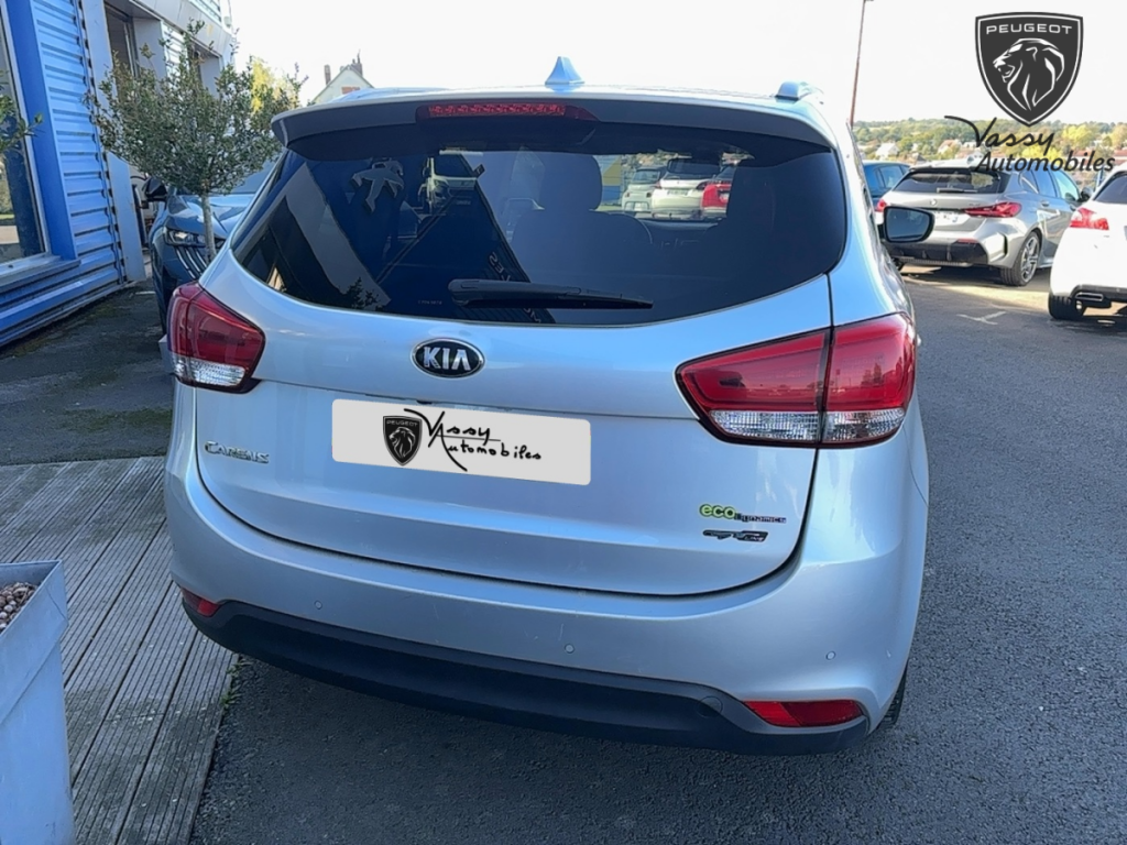 Kia Carens (3) 1.7 CRDi 115 ISG Active 7 places