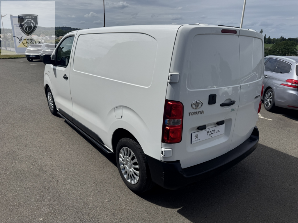 Toyota Proace (2) 1.5 D MEDIUM 120 D-4D BUSINESS